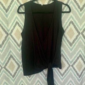 ⭐️ 3/$30 ⭐️ - Z Supply Wrap Top - NWT!